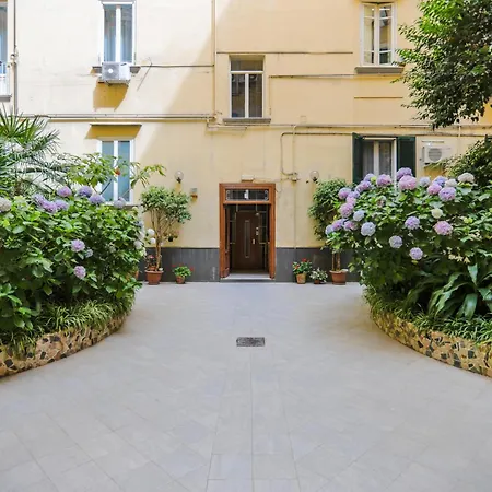 Conte Relais